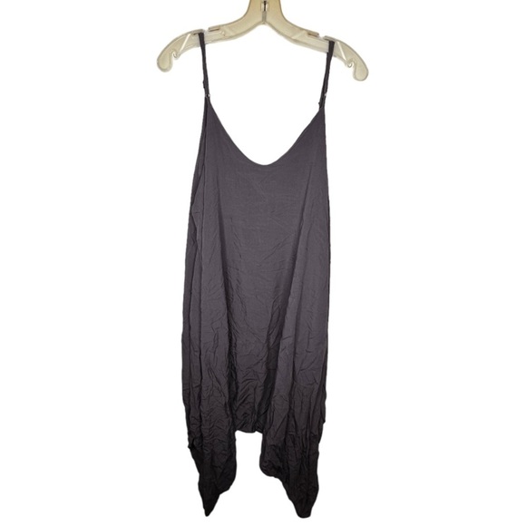 Auxo Collection Romper - Picture 5 of 6